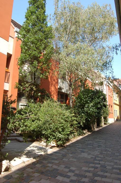 Buda Castle Apartments Budapest Luaran gambar